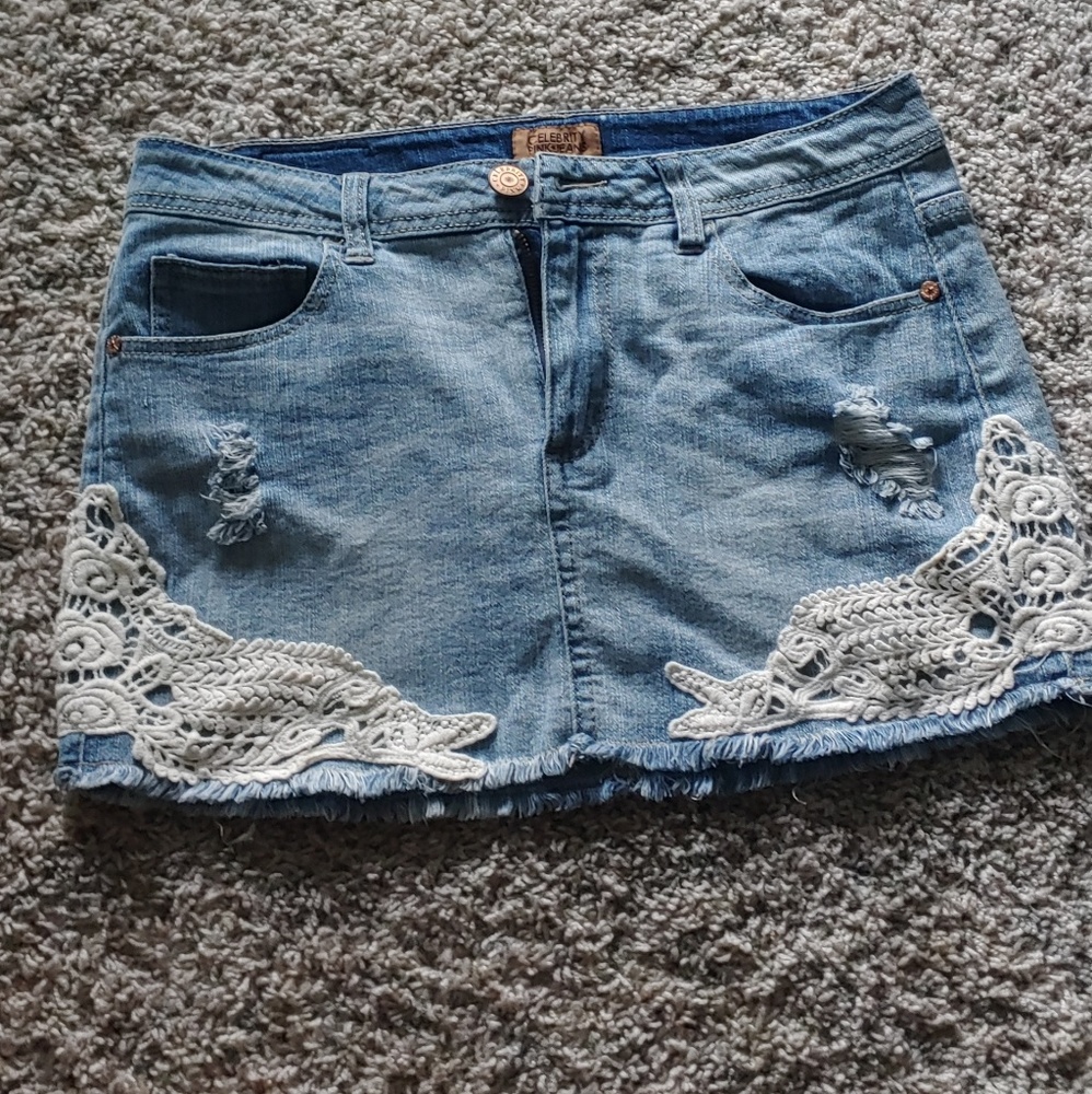 Mini Jean skirt